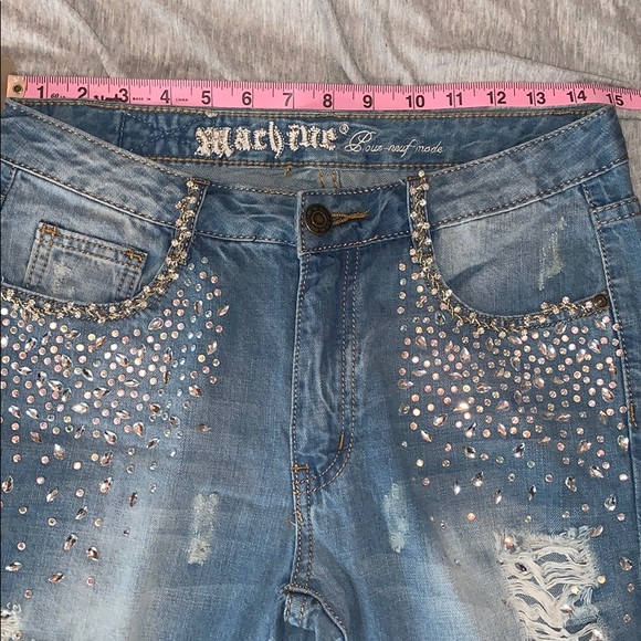 Beautiful Bedazzled ripped jeans - Picture 6 of 7
